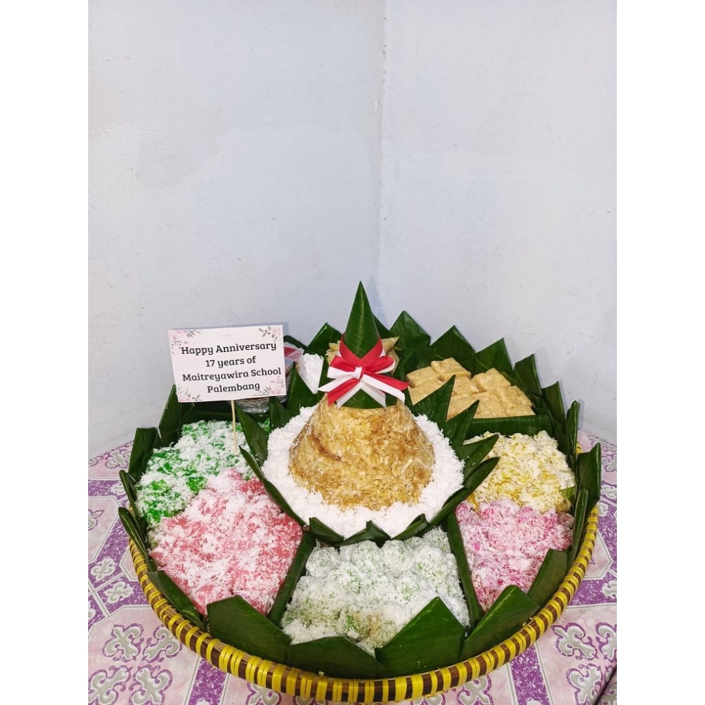 Kue jajanan pasar/kue tampah