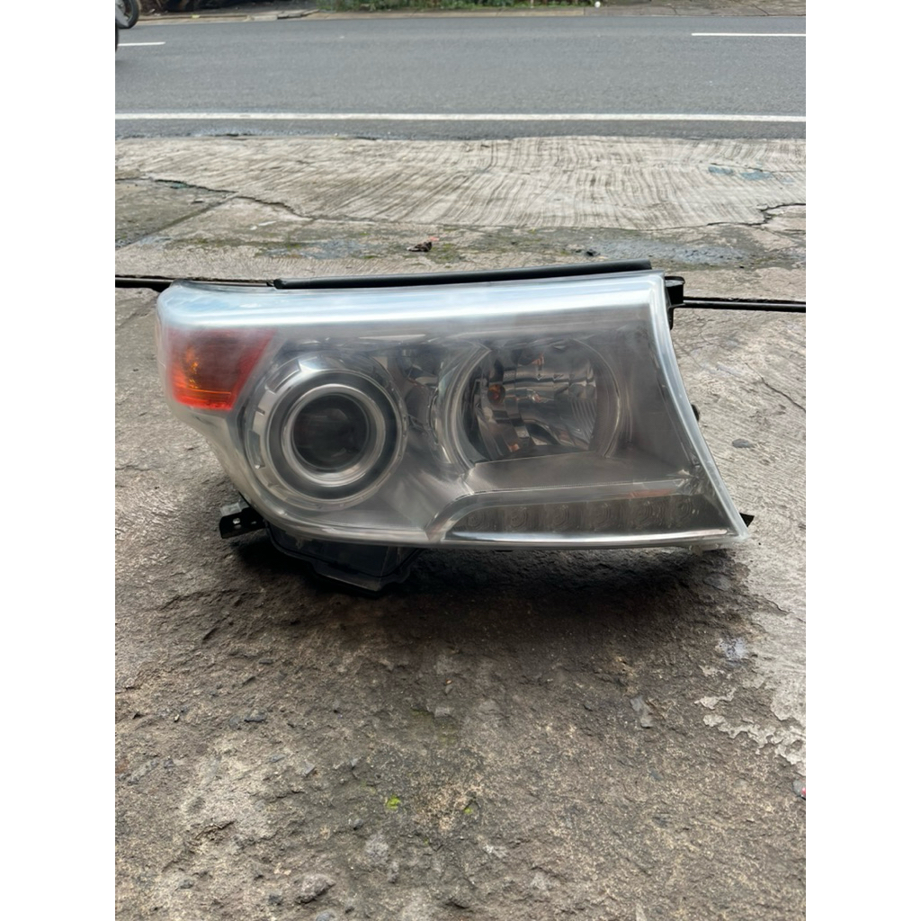 HEADLAMP LANDCRUISER VX200 VX 200 2013 2014 ORIGINAL