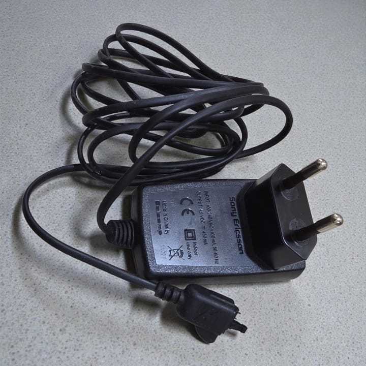 Adaptor Headset BT Jadul Sony Ericsson Sony Bluetooth Headset Charger Sony Ericsson VH-700 Noise Shi