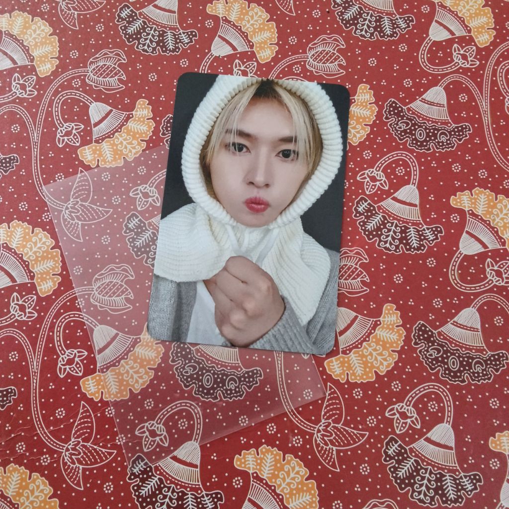photocard ld week 1 lee know stray kids