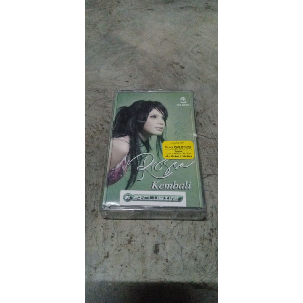 kaset pita Rossa album kembali