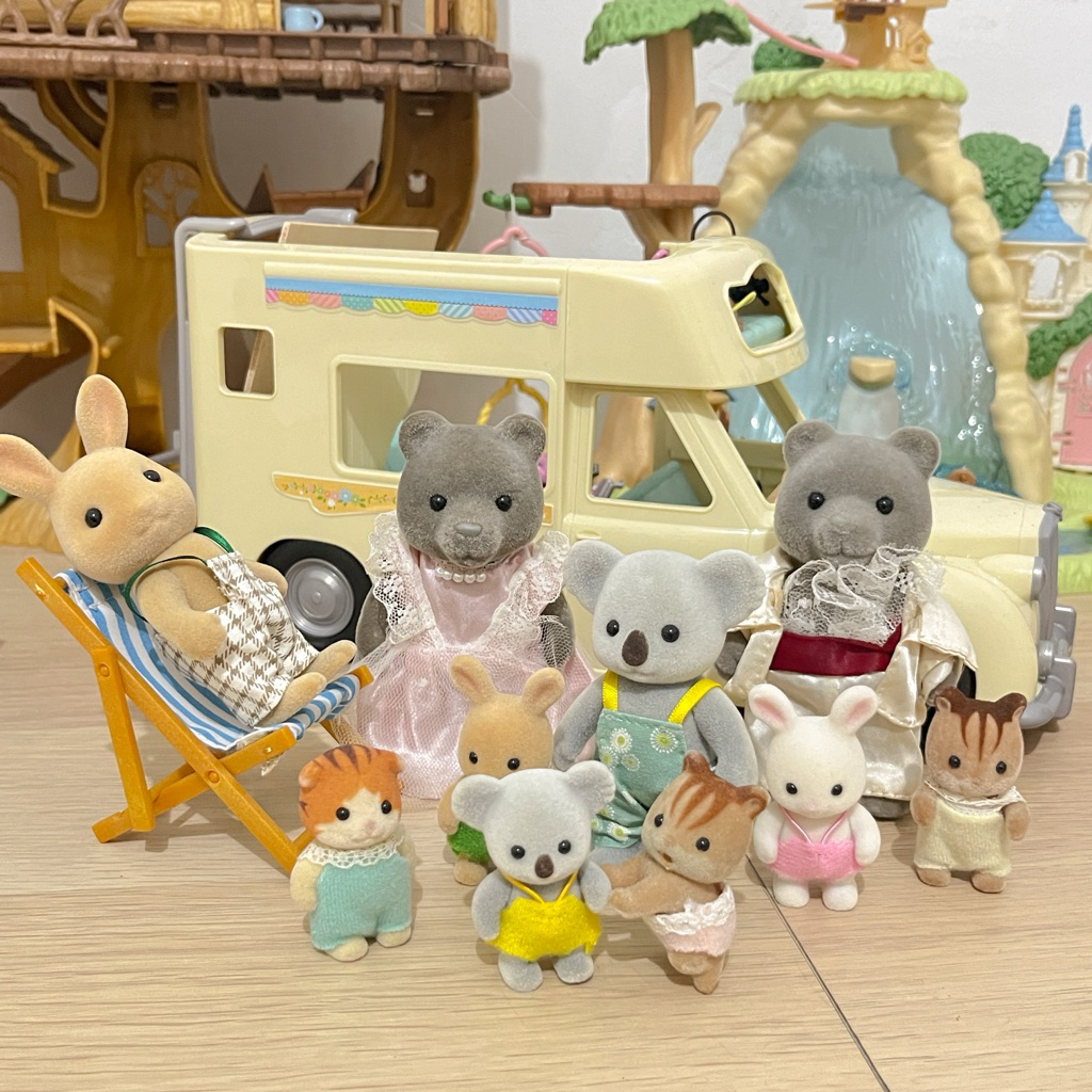 UPDATE FEBRUARI NEWWW - Figur Sylvanian