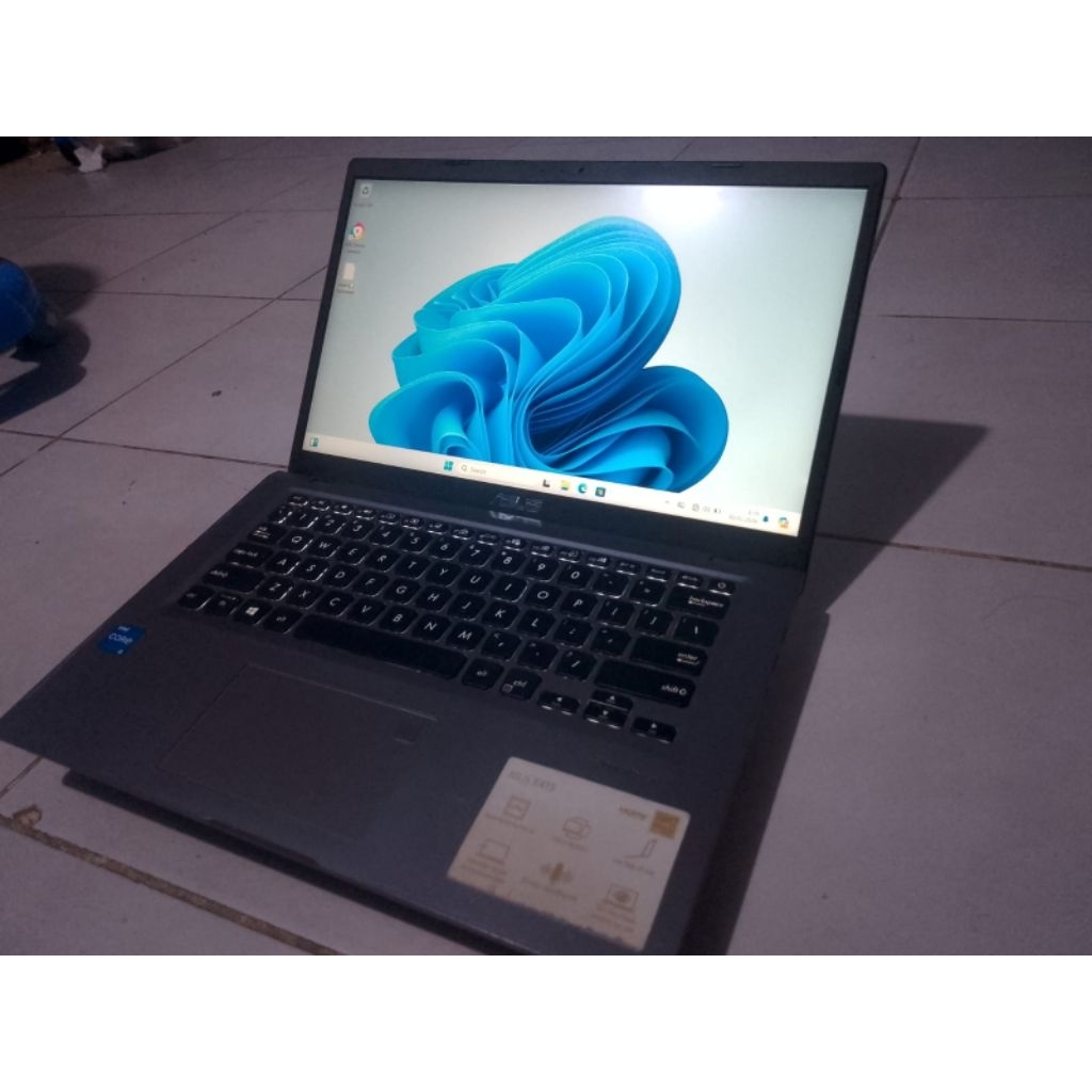 Asus Vivobook Core i5 gen 11 SSD 512Gb ram 8gb normal lancar