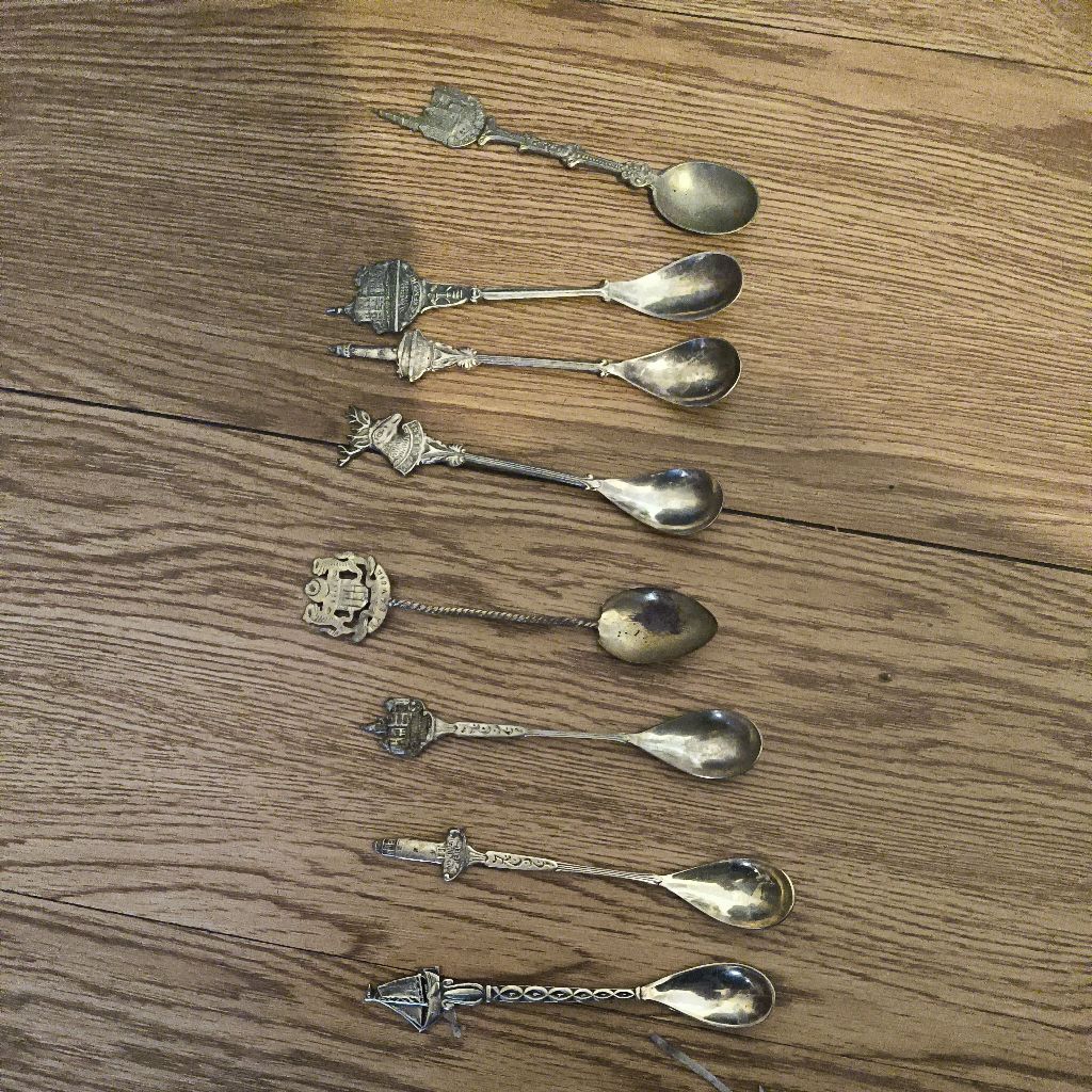 Sendok teh  Vintage lapis perak 8 buah sesuai foto