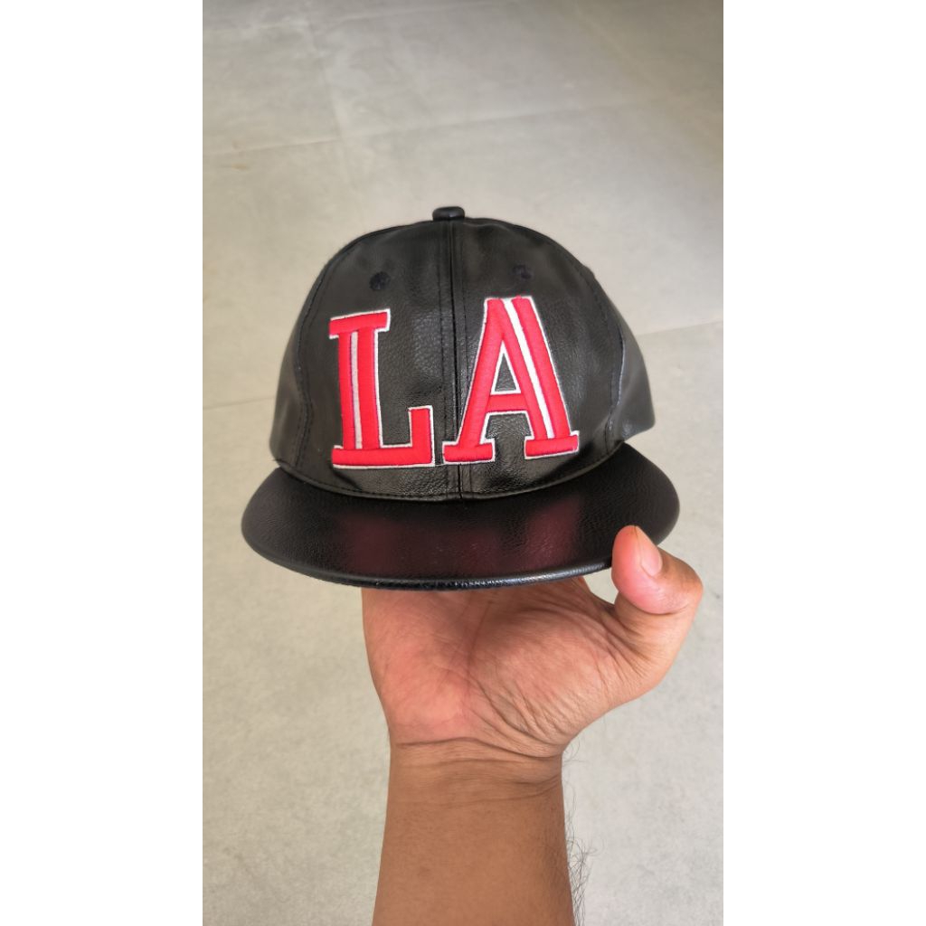 topi snapback LA