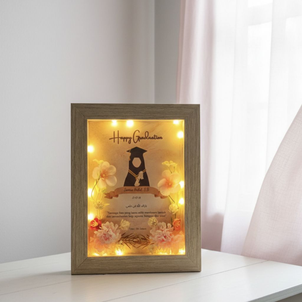 GIFT Simple/ Frame kado Ultah Pernikahan/ kado Wisuda/ Frame 6R