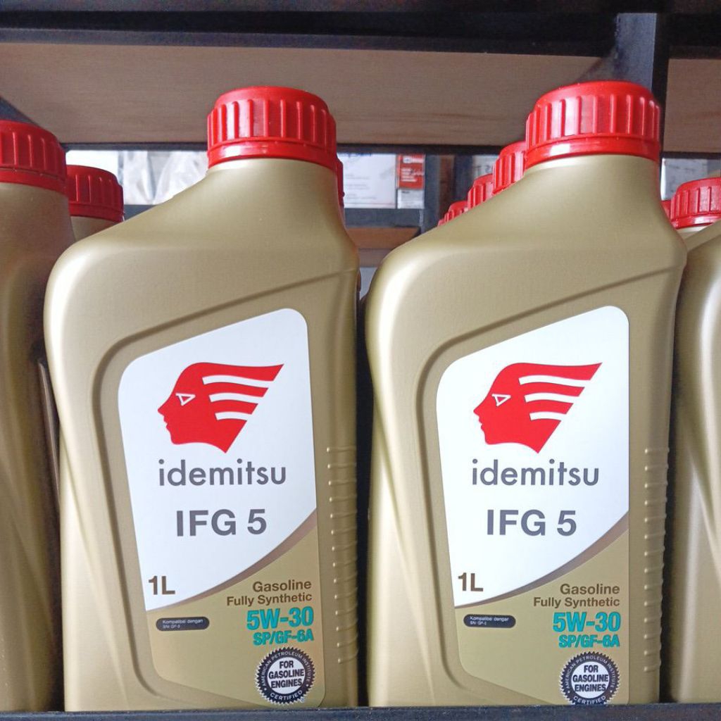 Oli mesin Idemitsu 5W 30 full synthetic