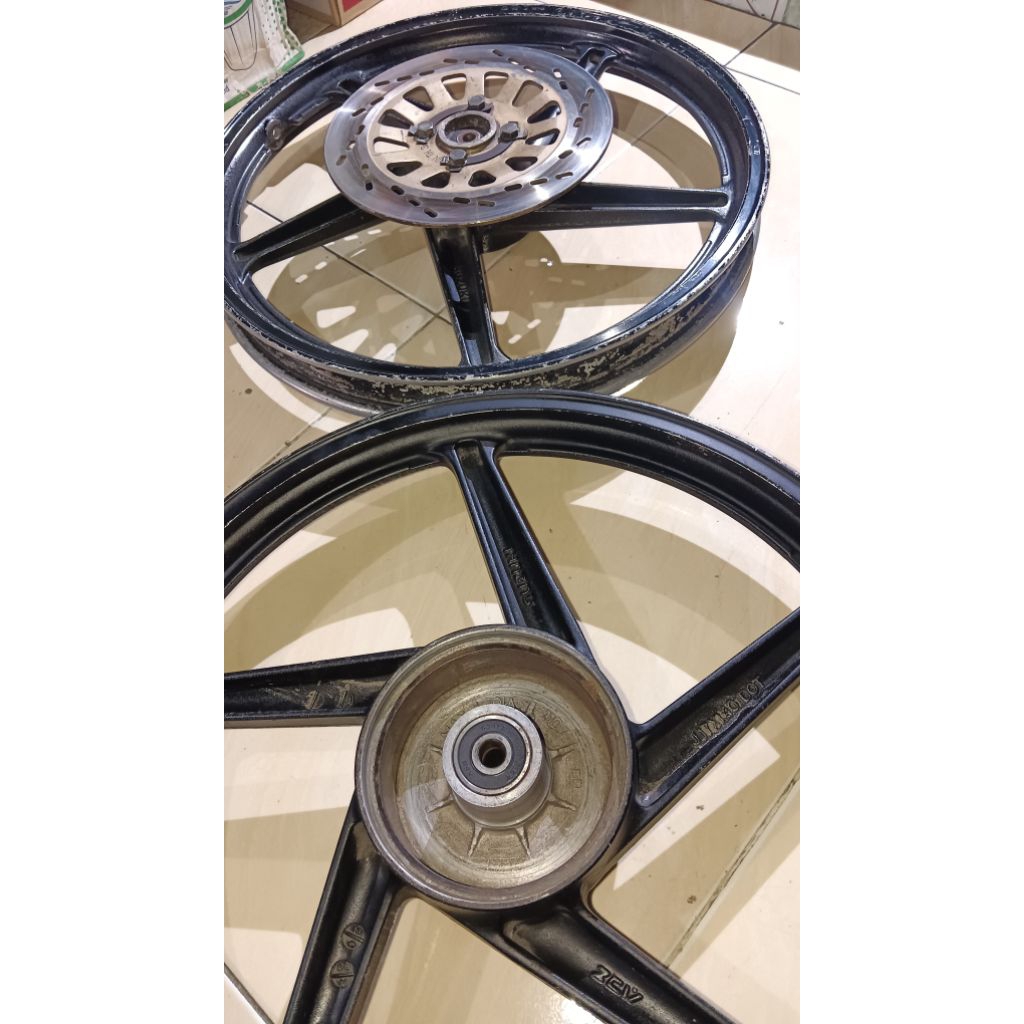 Velg Suzuki Smash New 110 original