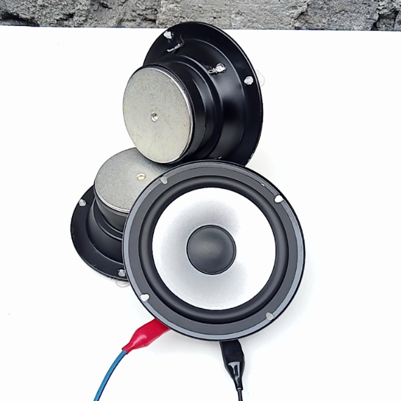 Middle Polytron PAS 8CF28 super cool, suara sangat bersih super jernih mantap jiwa