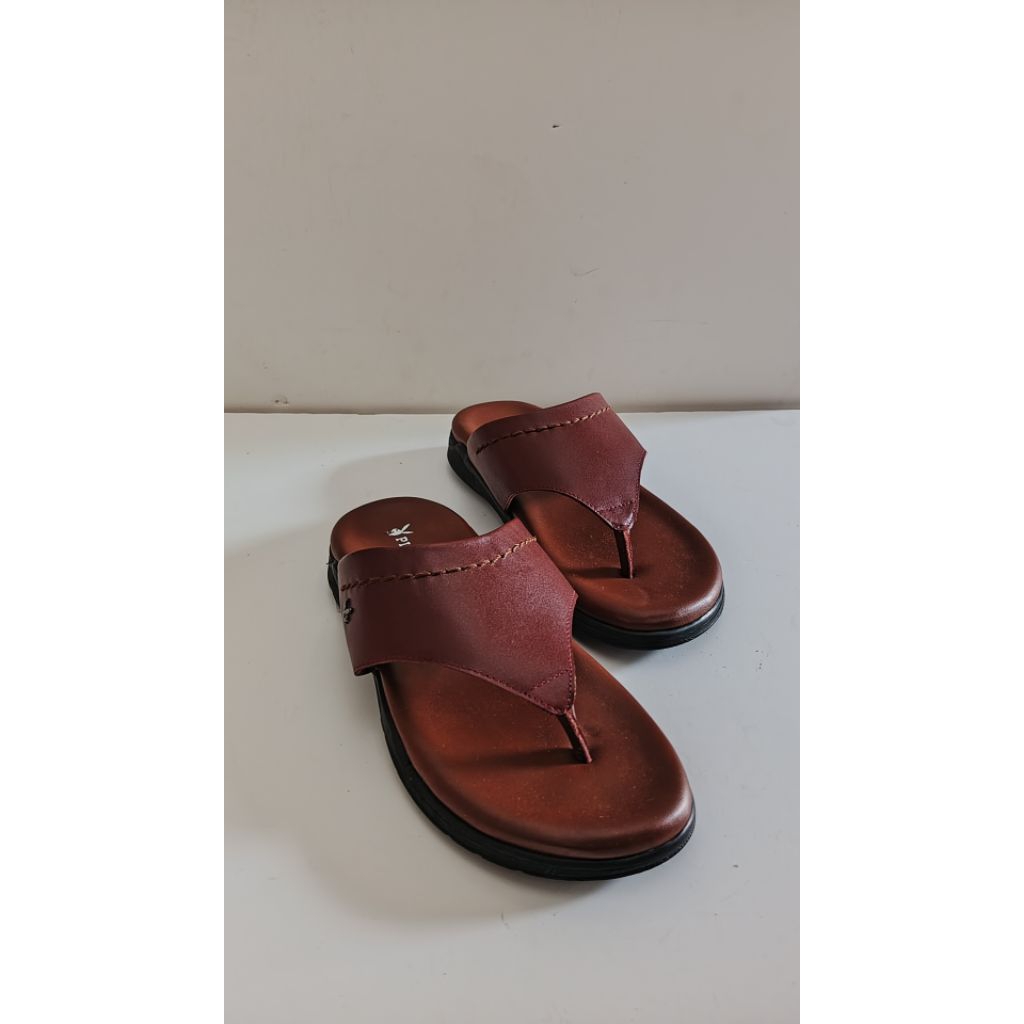 Playboy Sandal Pria Size 39