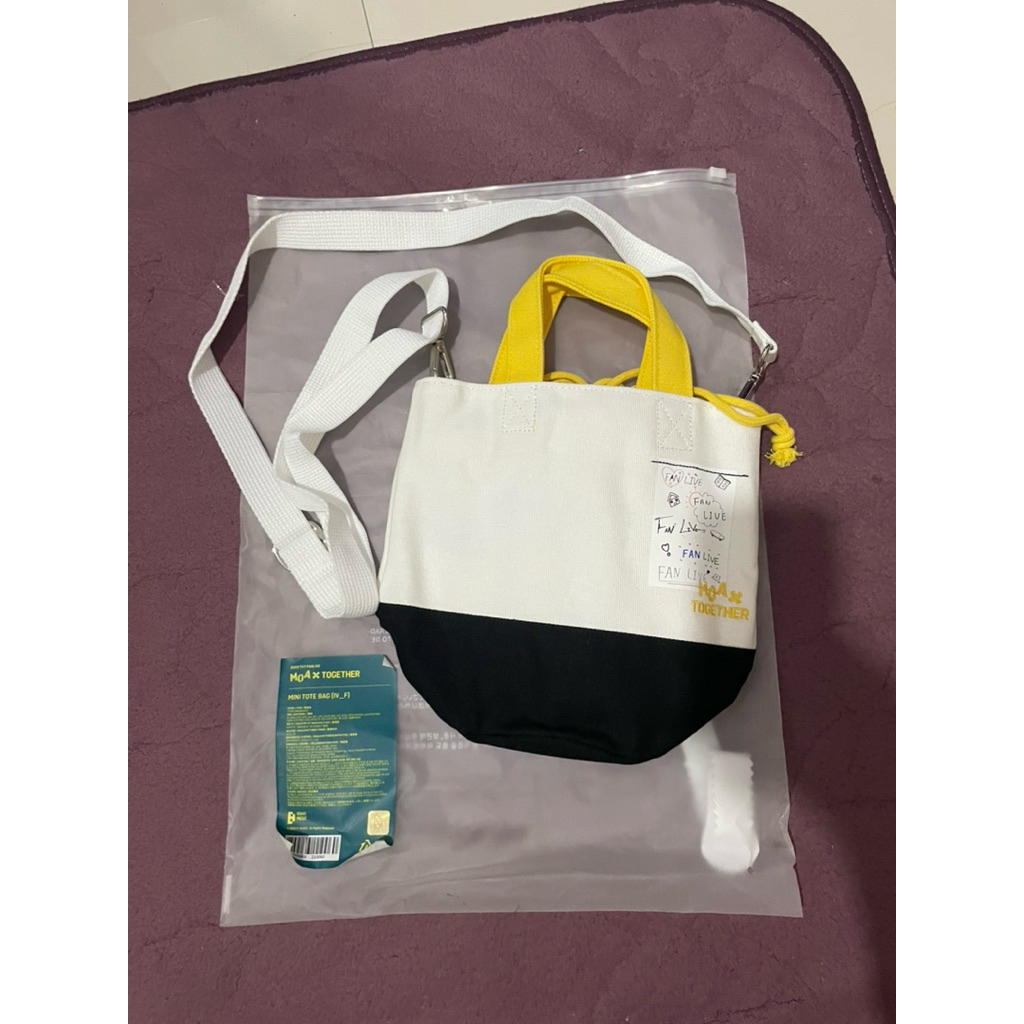 Mini Tote Bag Official 2022 TXT Fanlive MOA X Together Tomorrow X Together Tubatu