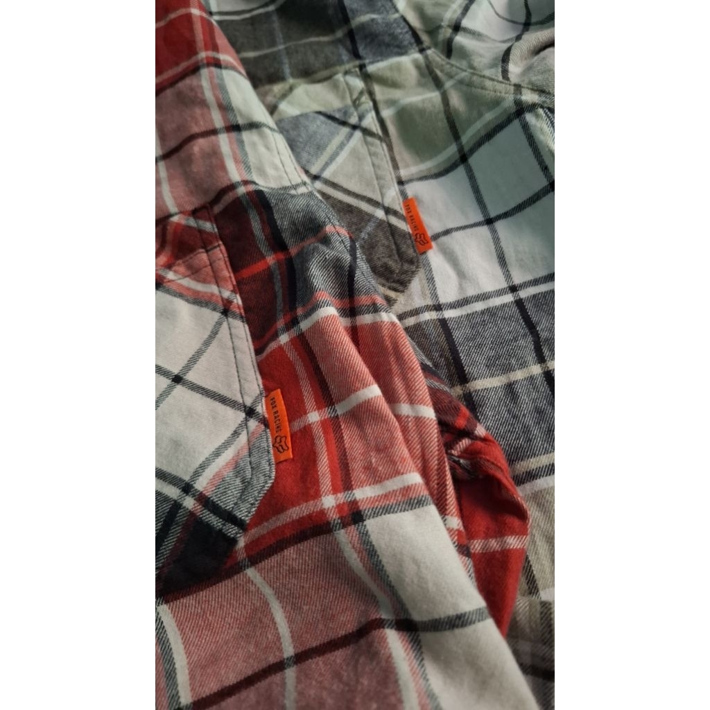 KAOS KEMEJA OLAHRAGA ORIGINAL MENS FOX GRAINZ STRECTH LONG SLEEVE FLANNEL SHIRT