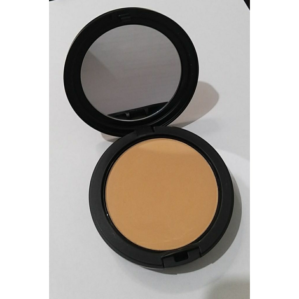 [real pict] MAC Studio Fix Power plus Foundation NC35