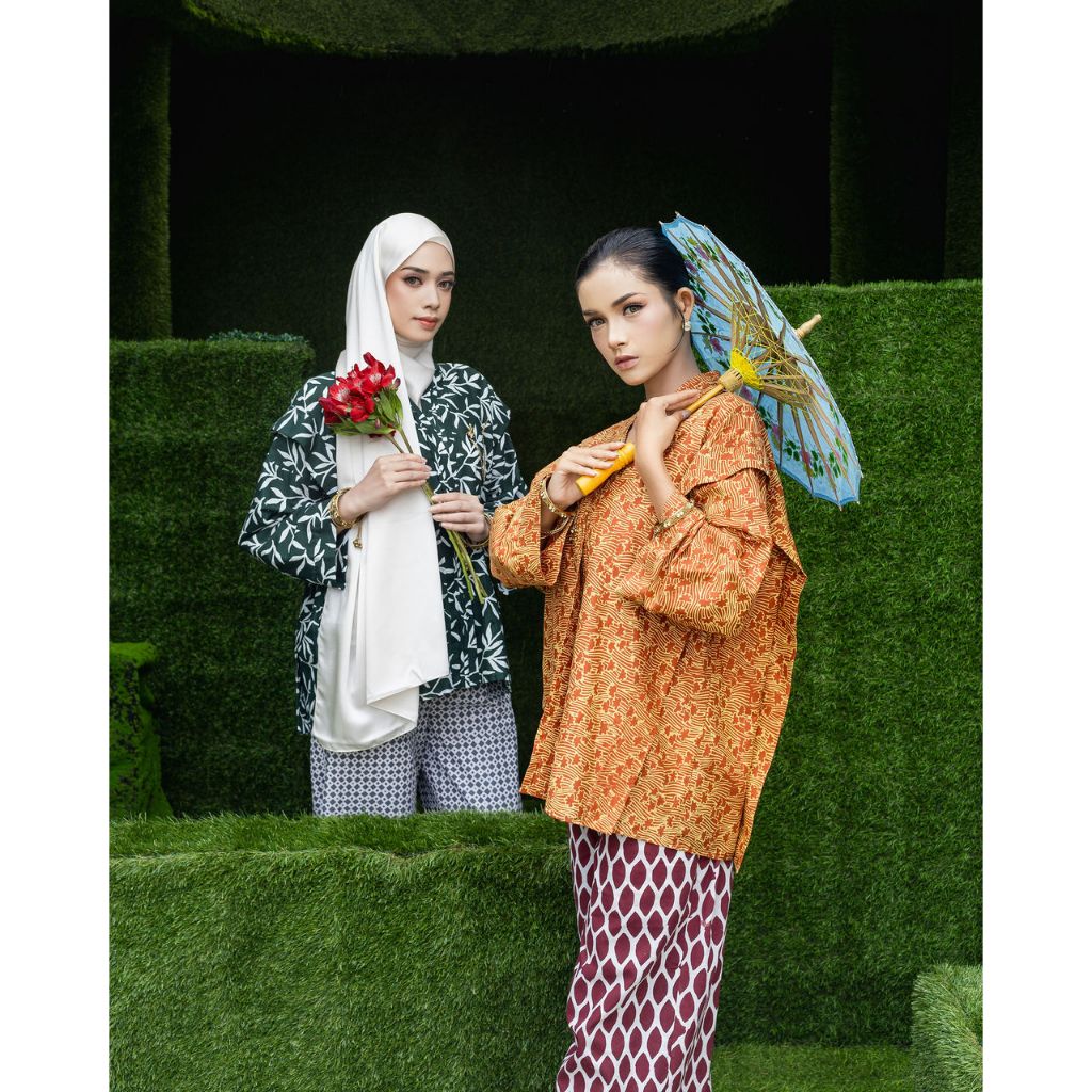 Kiran Outer - Batik Outer Wanita - Batik Wanita Modern