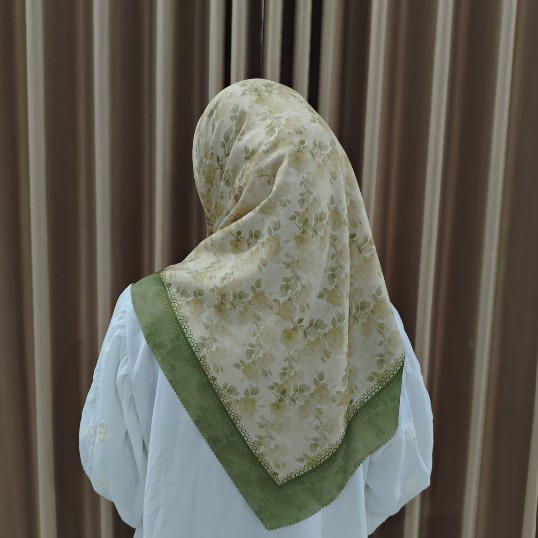 Segi Empat Motif Bunga Malay Motif Bunga Kecil Seragaman