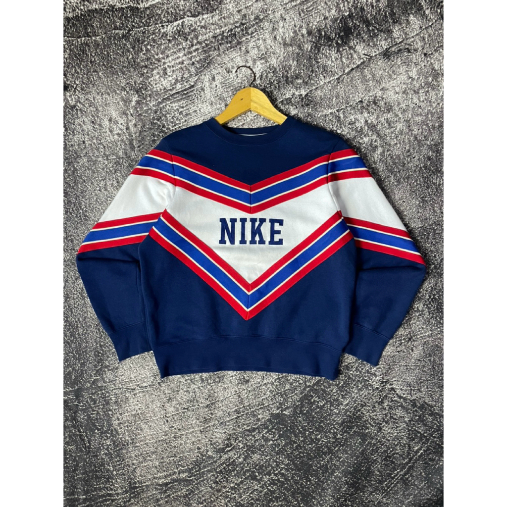 CREWNECK VINTAGE COLOUR BLOCK  || NIKE || V-shape Y2k RARE AITEM
