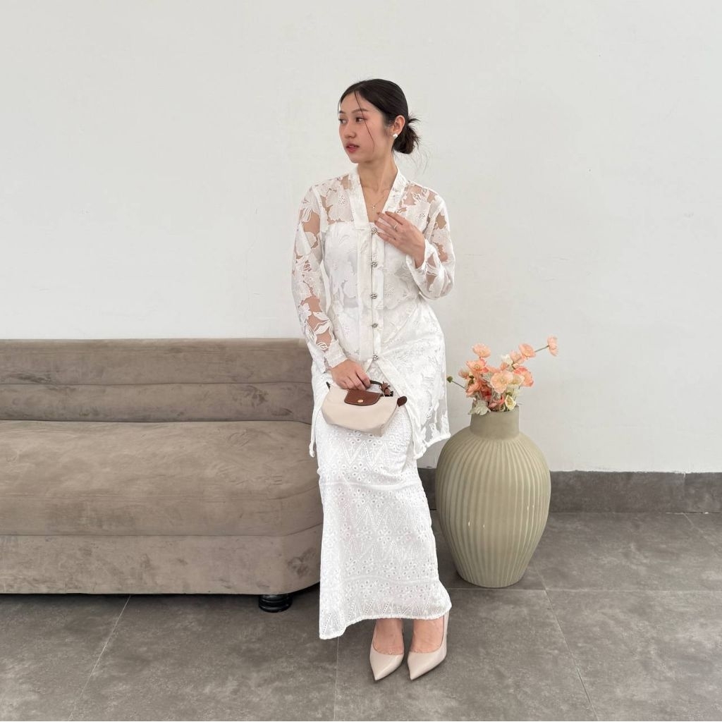 Anaira Vest / Kebaya Pesta / Kebaya Kondangan / Dress Pesta / Gaun Wanita / Kebaya Wisuda / Dress Na