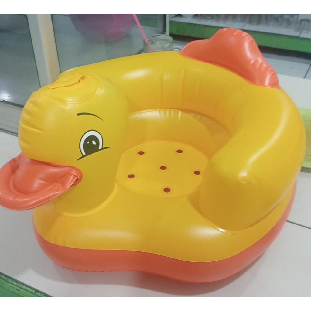 Sofa Tiup Karakter Bebek - Preloved (Like New!)