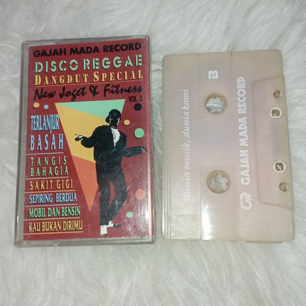 Kaset Pita Disco Reggae Dangdut