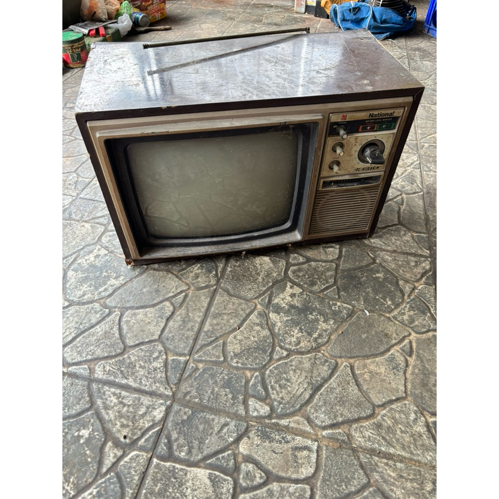 TV national antik jadul