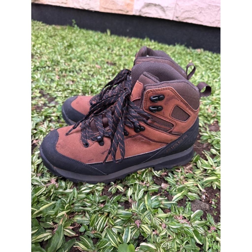 EIGER CAYMAN LITE SHOES SEPATU GUNUNG PRELOVED