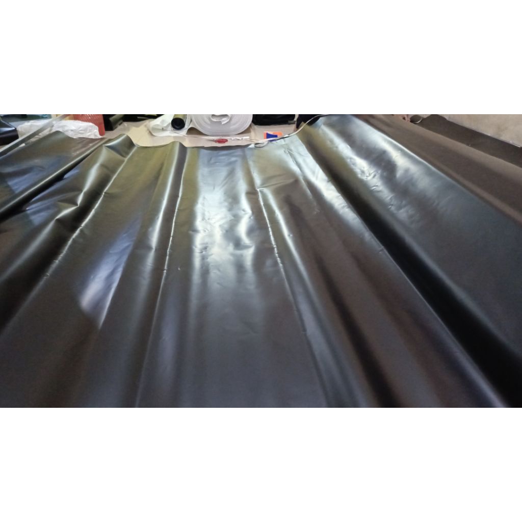 Geomembrane 300 Micron – Terpal Kolam – Plastik Tambak Kuat (Harga per Meter)