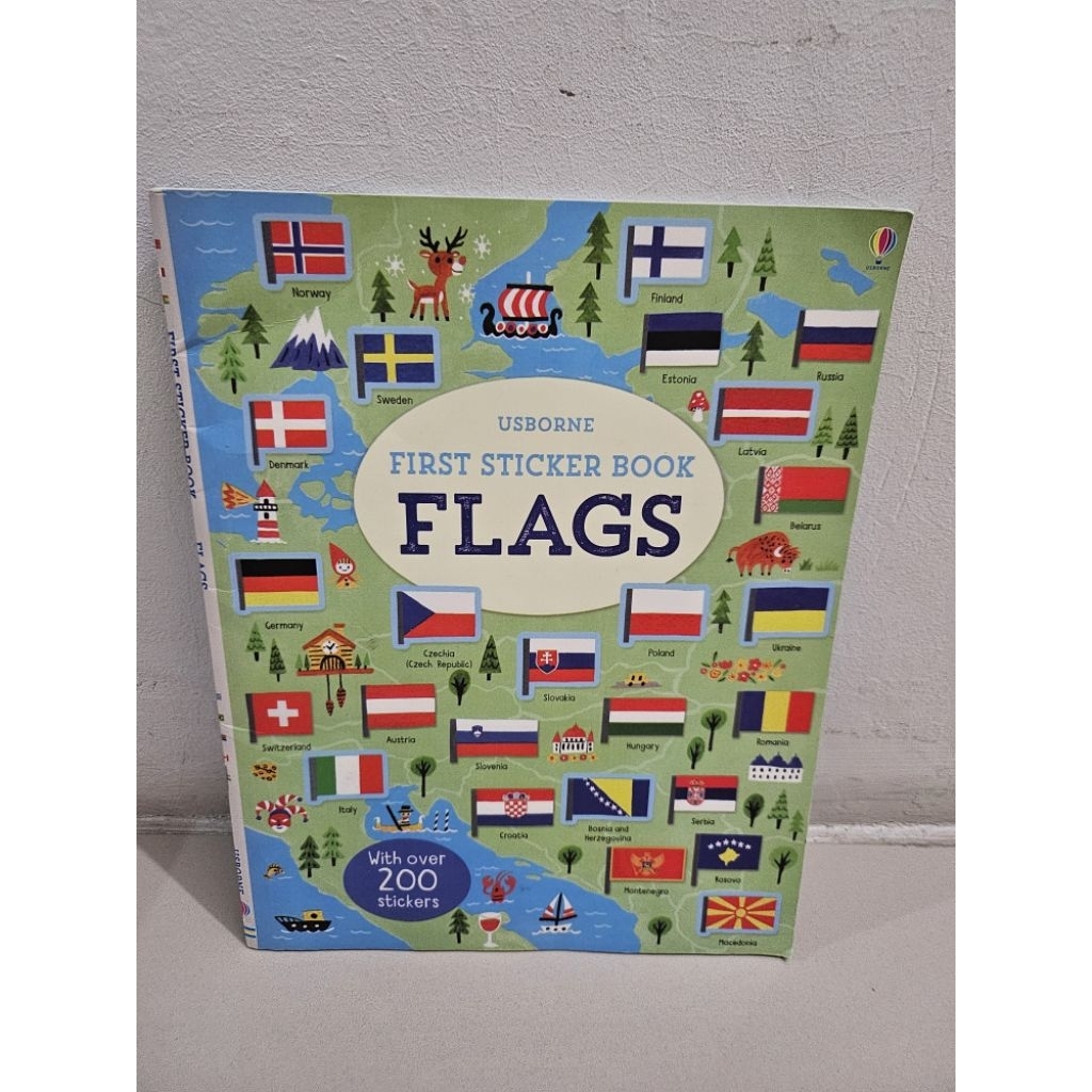 Preloved Sticker Book Usborne FLAGS Bendera Negara
