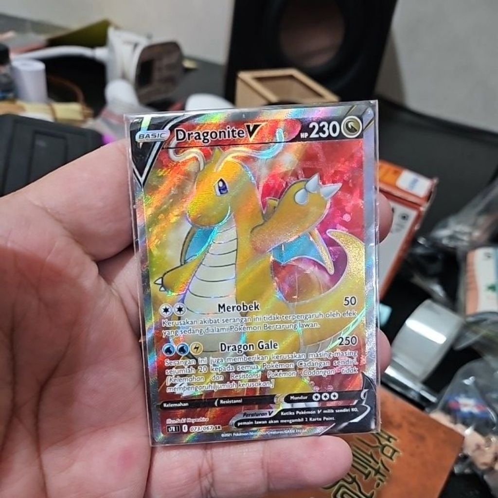 pokemon dragonite v SR TCG