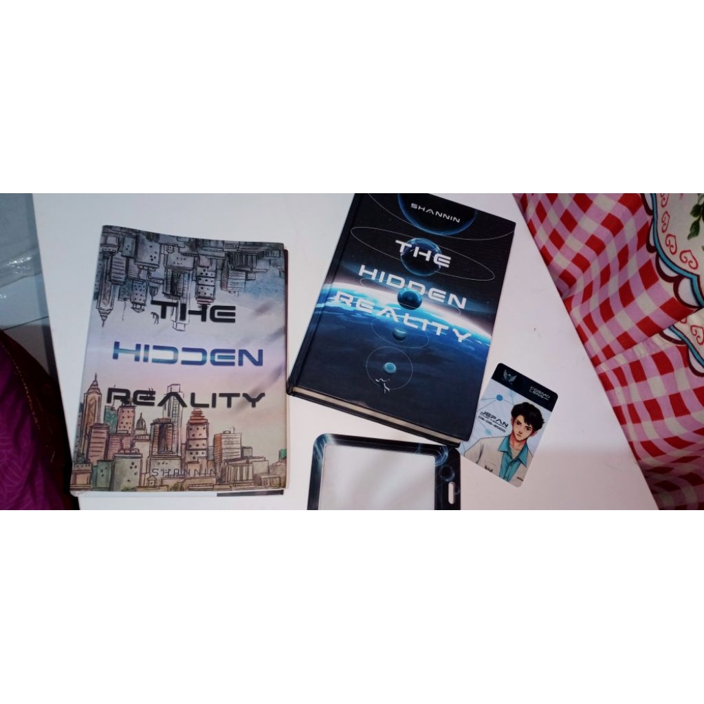 NOVEL THE HIDDEN REALITY HC PRELOVED ORI