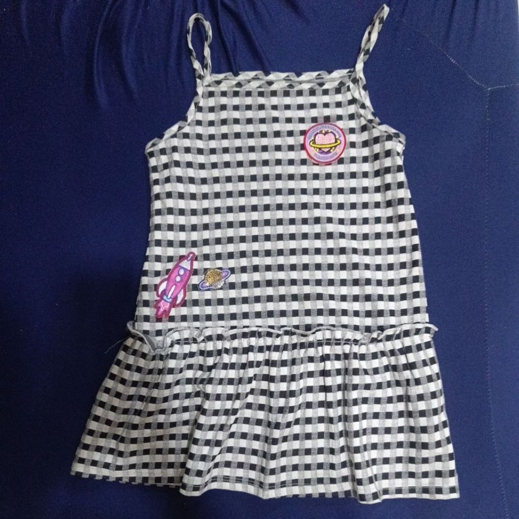 preloved dress gaun rok anak perempuan tali hitam putih monokrom