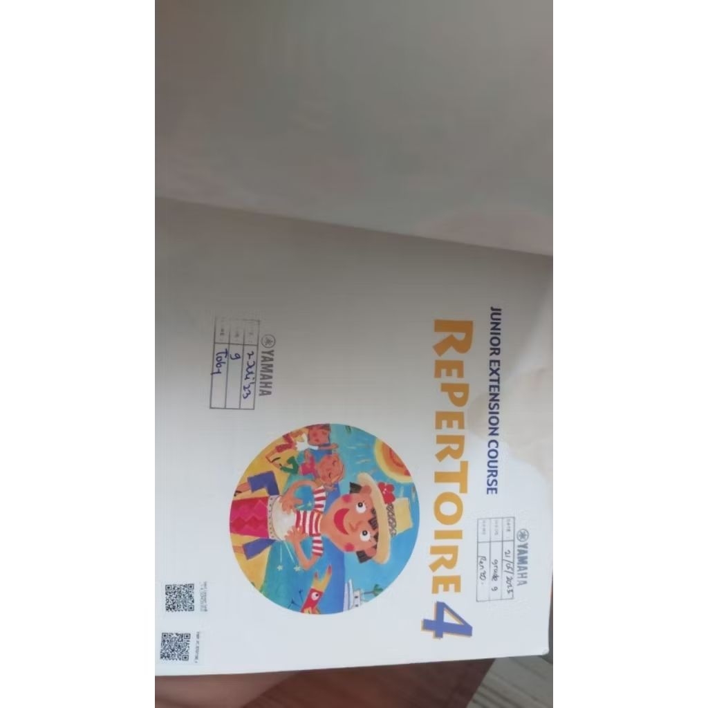 buku les piano YAMAHA JXC-4.