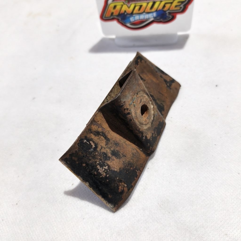 potongan rangka dudukan pangkon tatakan jog jok honda gl100 gl125 GL 100 GL 125 original second beka