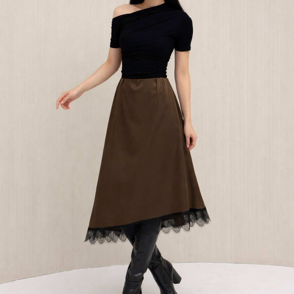 LILO Kylie Satin Skirt | Rok Midi Satin Korea | Rok Panjang Satin | Rok Asimetris Hitam Cokelat | Mi