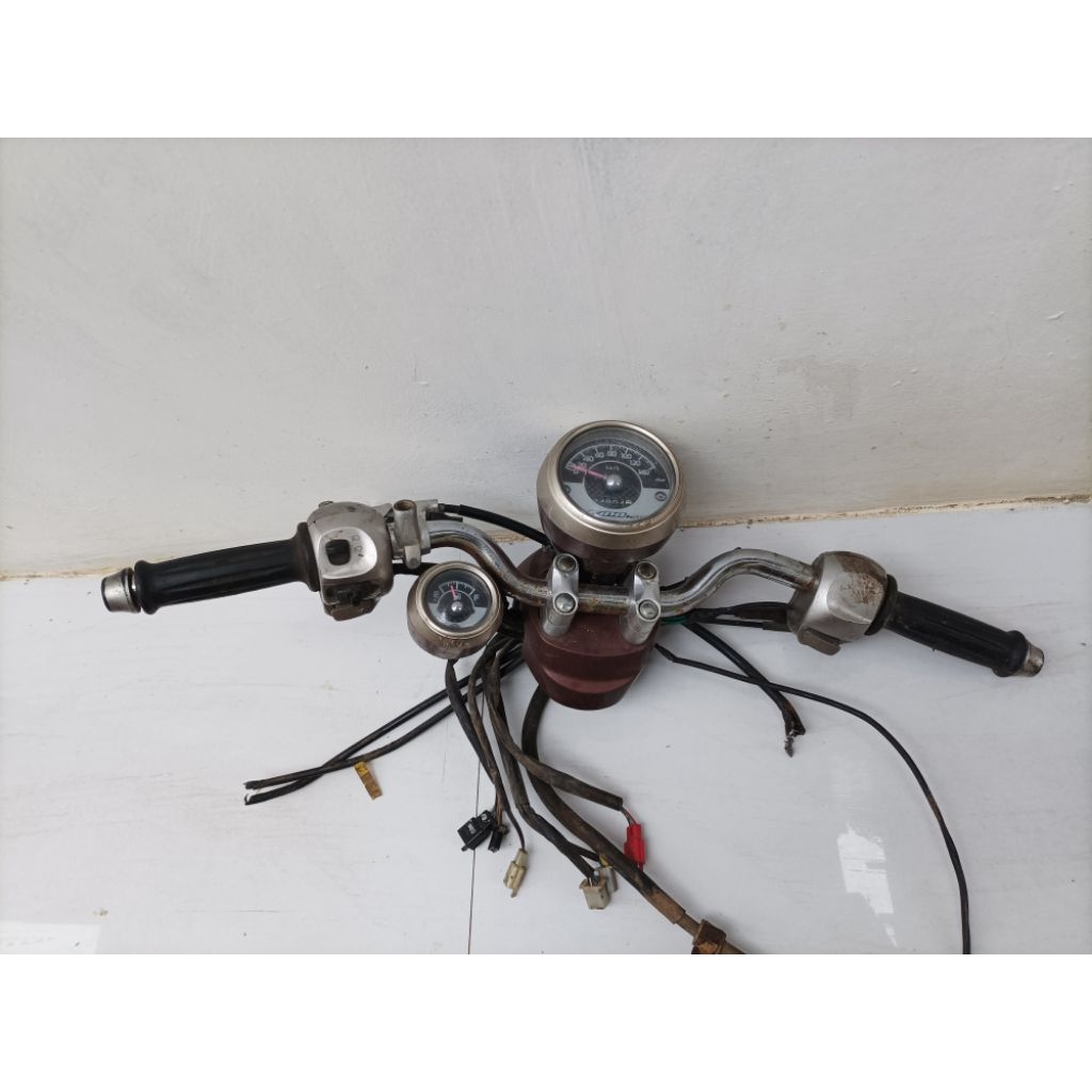 Stang set spedometer Yamaha mio Fino 125 Coklat Original