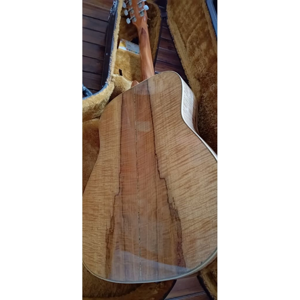 Gitar Jepang Full solid plus hardcase premium