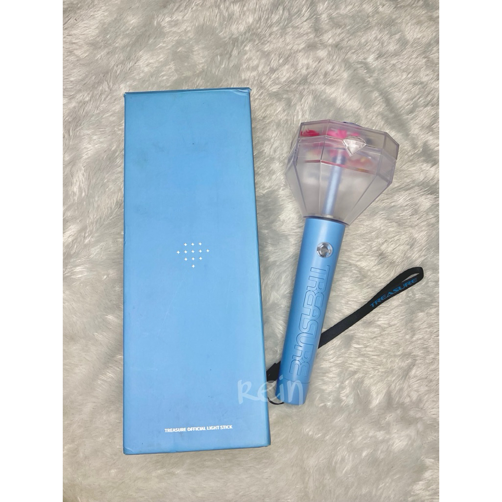 ‼️BOOKED‼️ (cek deskripsi) PRELOVED lightstick treasure ver.1 fullset + good cond