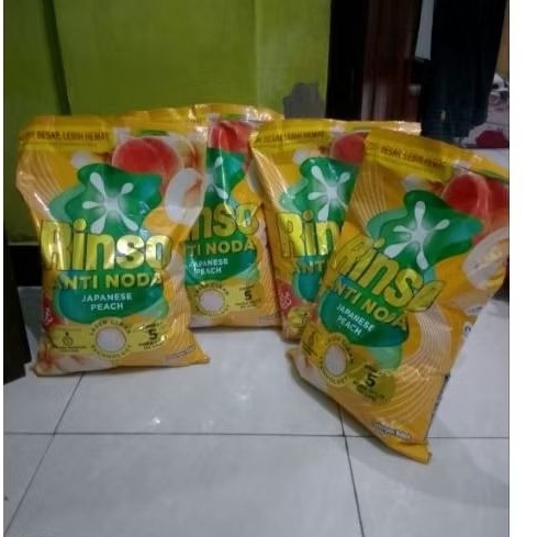 Rinso detergen  bubuk kemasan jumbo 2750gram [Lebih besar,Lebih hemat]