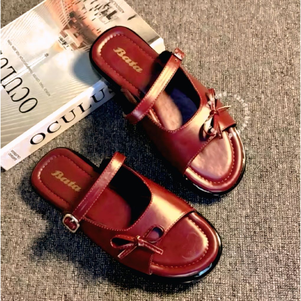 Sandal Wanita Trendy Bata Platform Wedges Kekinian Variasi Gesper dan Pita Nyaman Di Kaki Dipakai Se