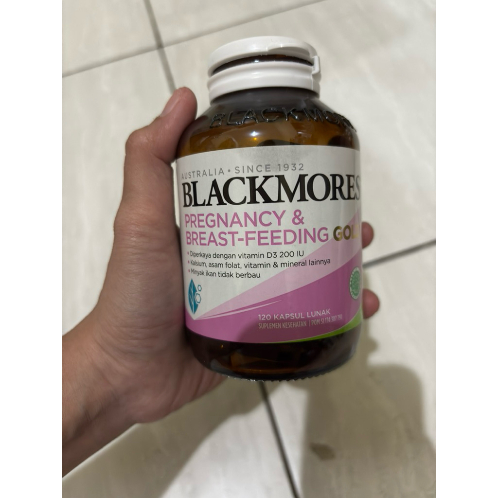 Preloved Blackmores Pregnancy & Breast feeding Gold