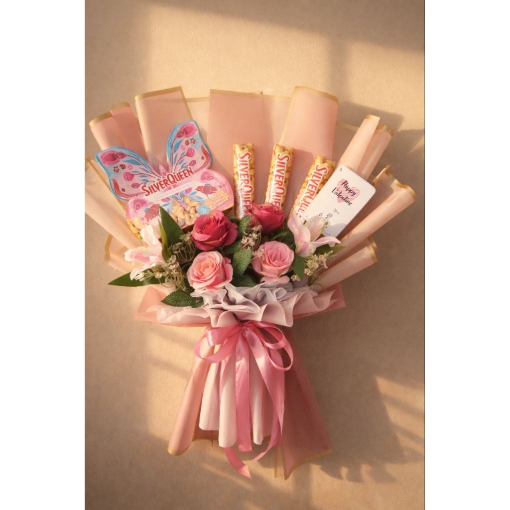 KUBINGKIS Buket Coklat Silverqueen Valentine Teddy Bear / Buket Wisuda Jumbo (Instant Solo)