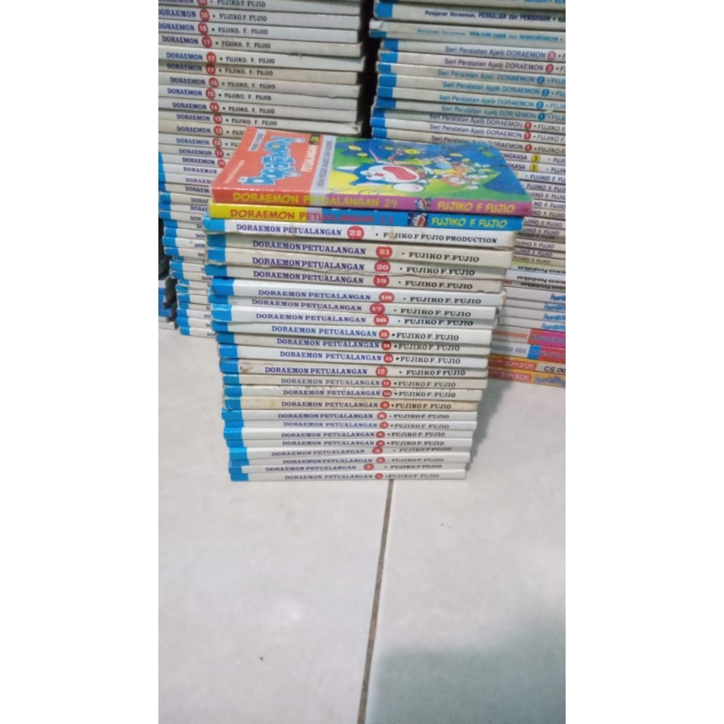 Komik Doraemon Petualangan Set Tamat 1-24 Original set ke 10