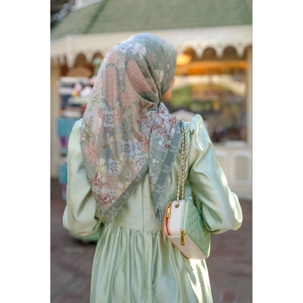 buttonscarves tdp clover