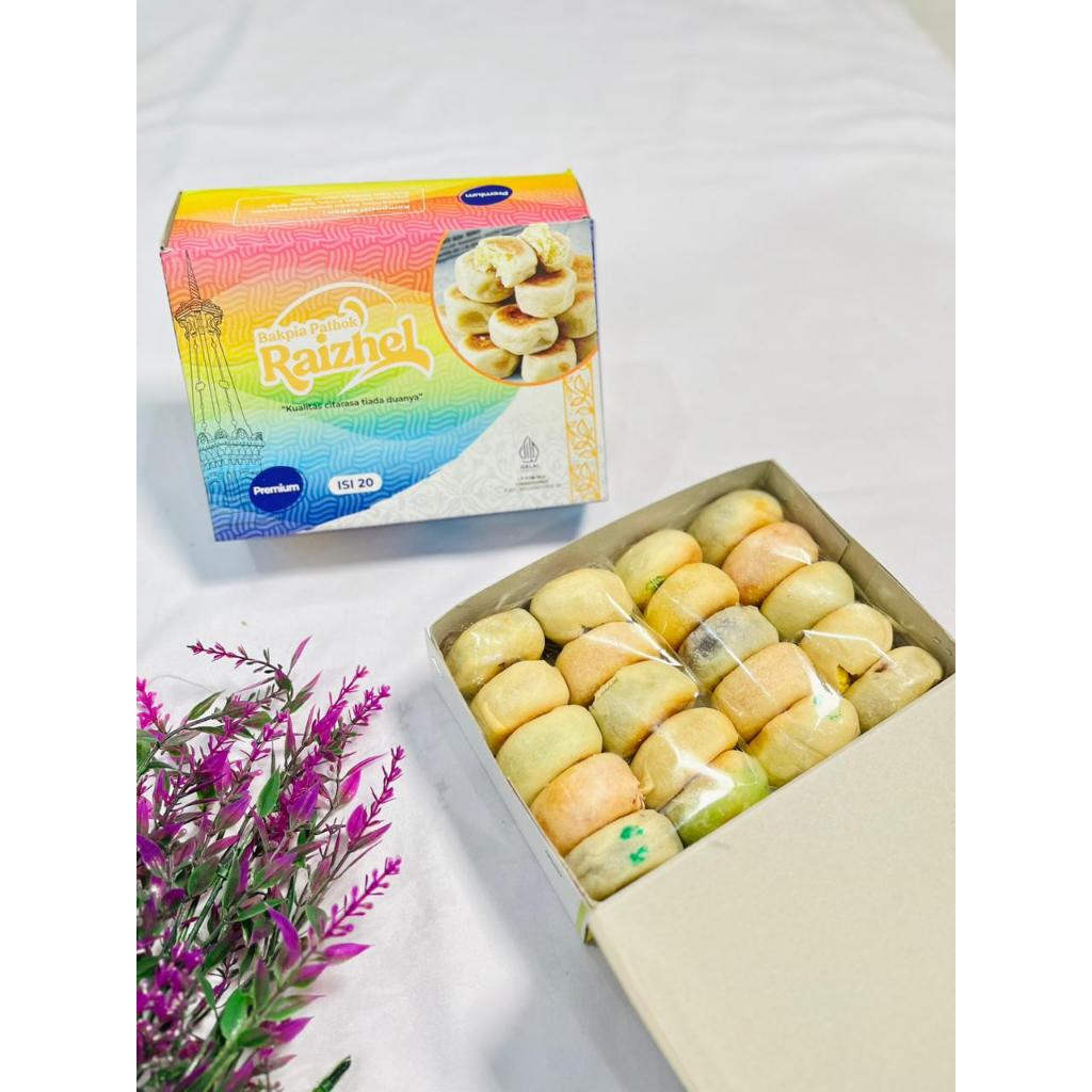 PAKET 2 BOX BAKPIA PATHOK KERING ISI 20 BAKPIA RAIZHEL ASLI JOGJA