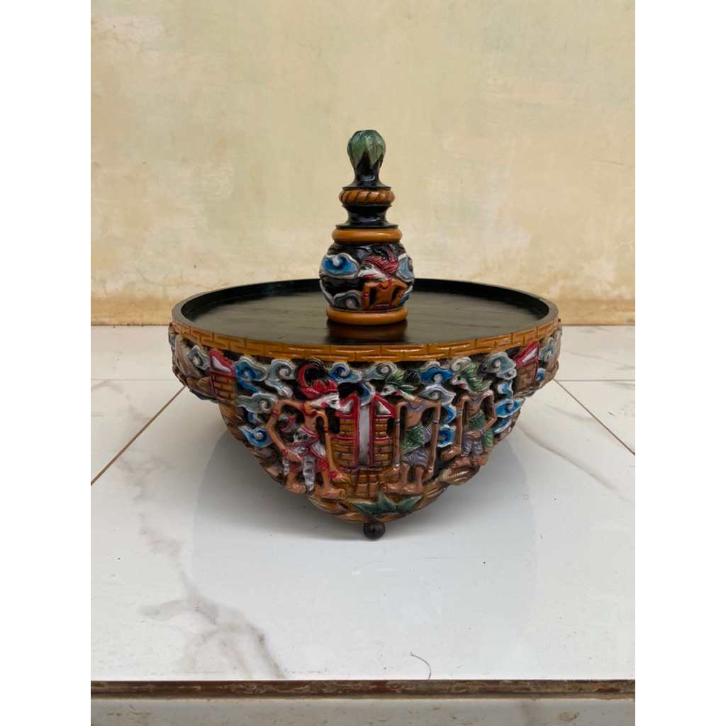 Tebok ukir lovebird sogon motif wayang