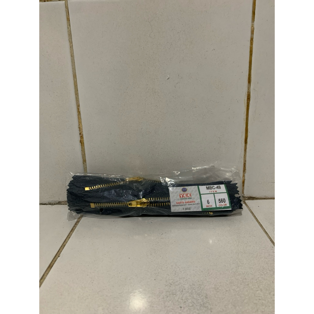 Sleting Jeans 6 inch Merek YEE (1 lusin)/ Resleting Jeans 6 inch Merek YEE (1 lusin)