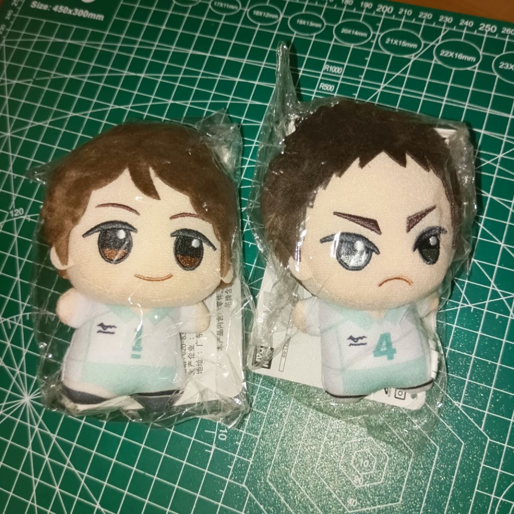 Chibigurumi haikyuu oikawa iwaizumi [ORIGINAL]