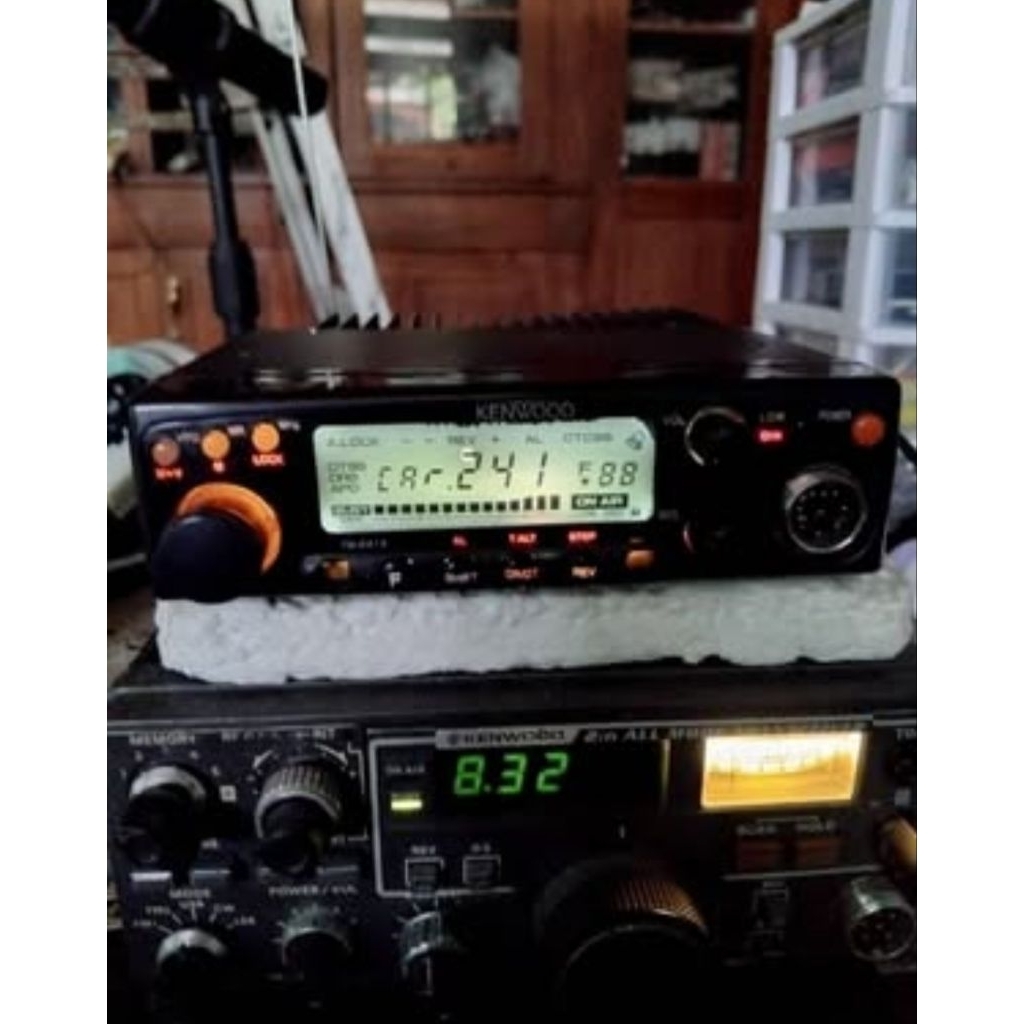 Kenwood TM 241A