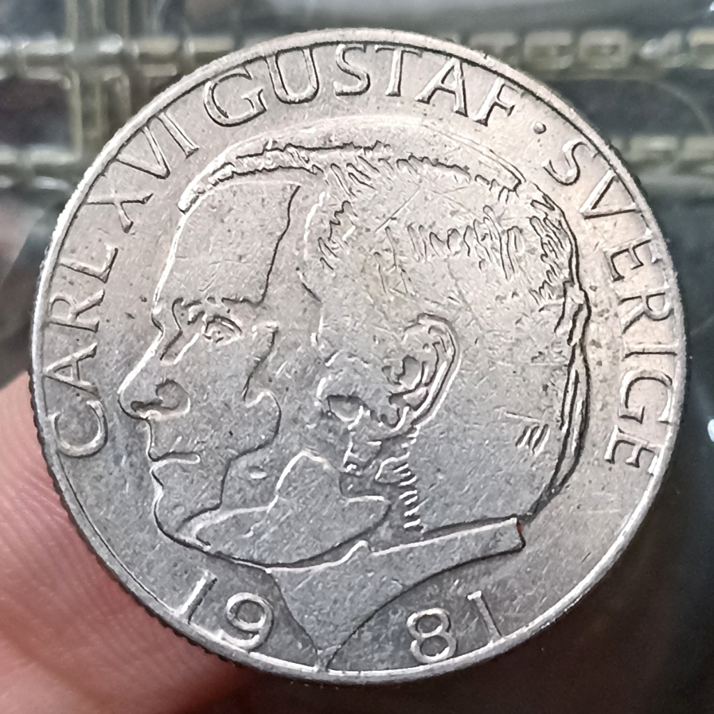 Koin Kuno Swedia 1 Krona - Carl XVI Gustaf