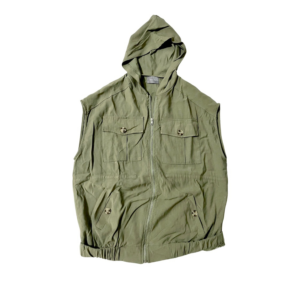 SAGE RANGER VEST SLEEVELESS HOODIEE