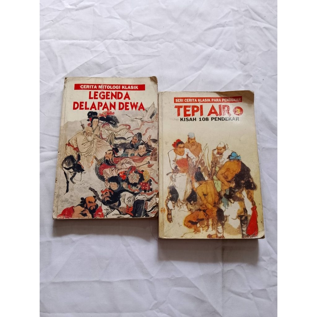 BUKU LEGENDA DELAPAN DEWA & TEPI AIR 3 / FAKET 2BUKU
